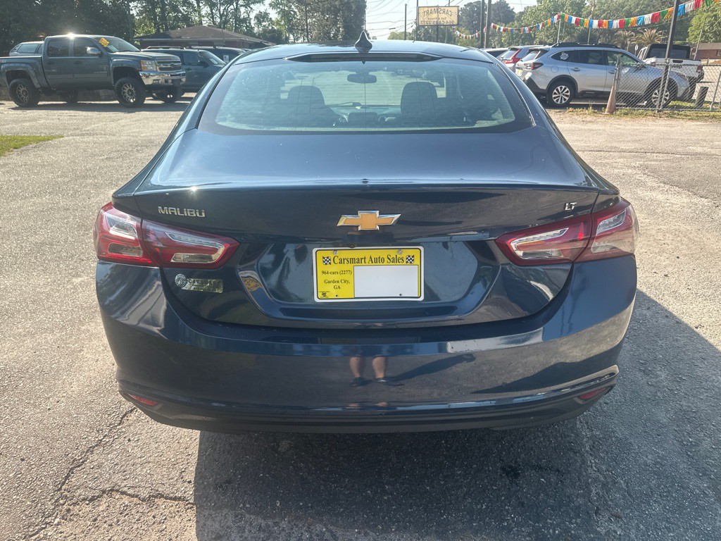 2021 Chevrolet Malibu Image 4