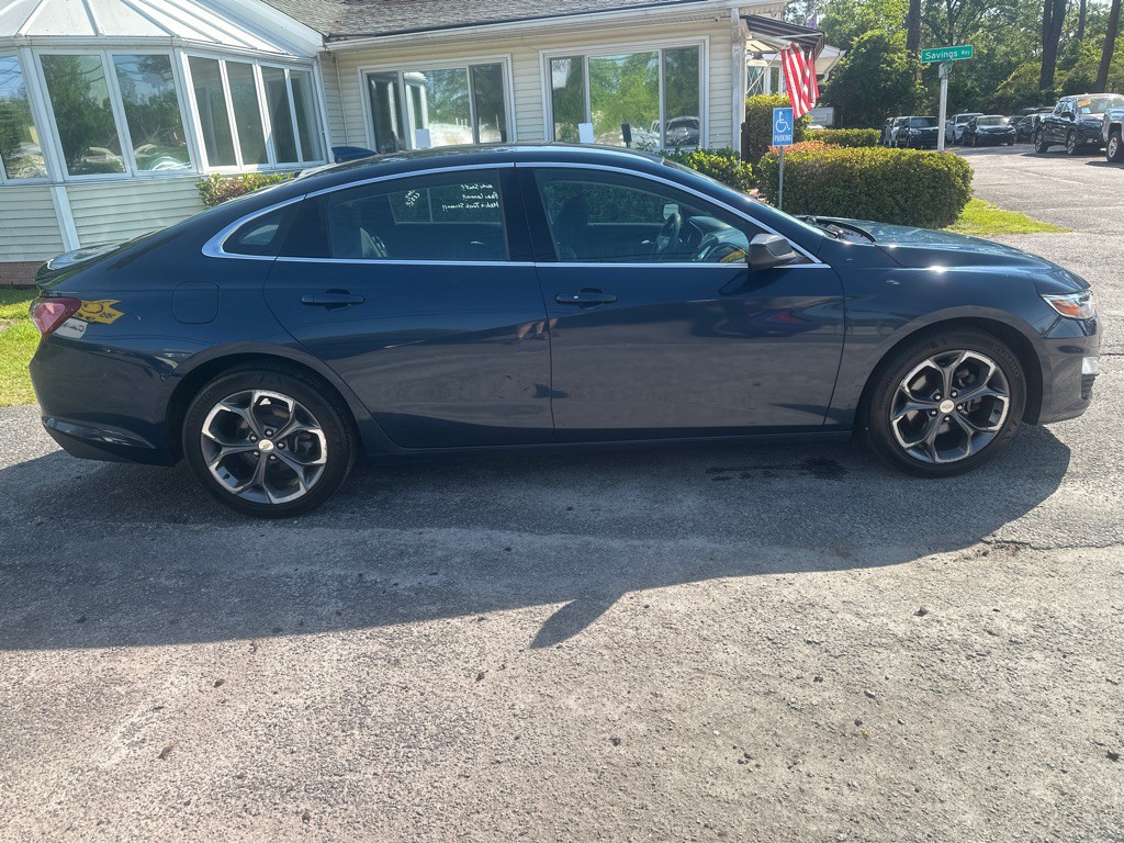 2021 Chevrolet Malibu Image 6