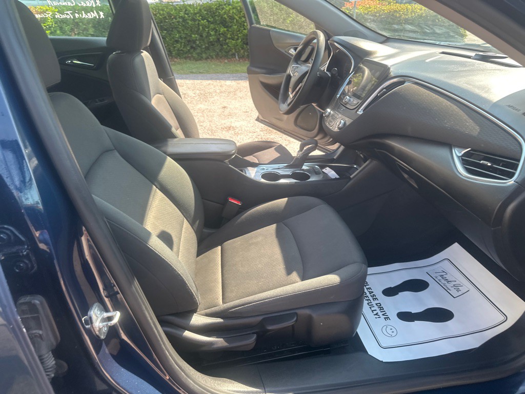 2021 Chevrolet Malibu Image 15
