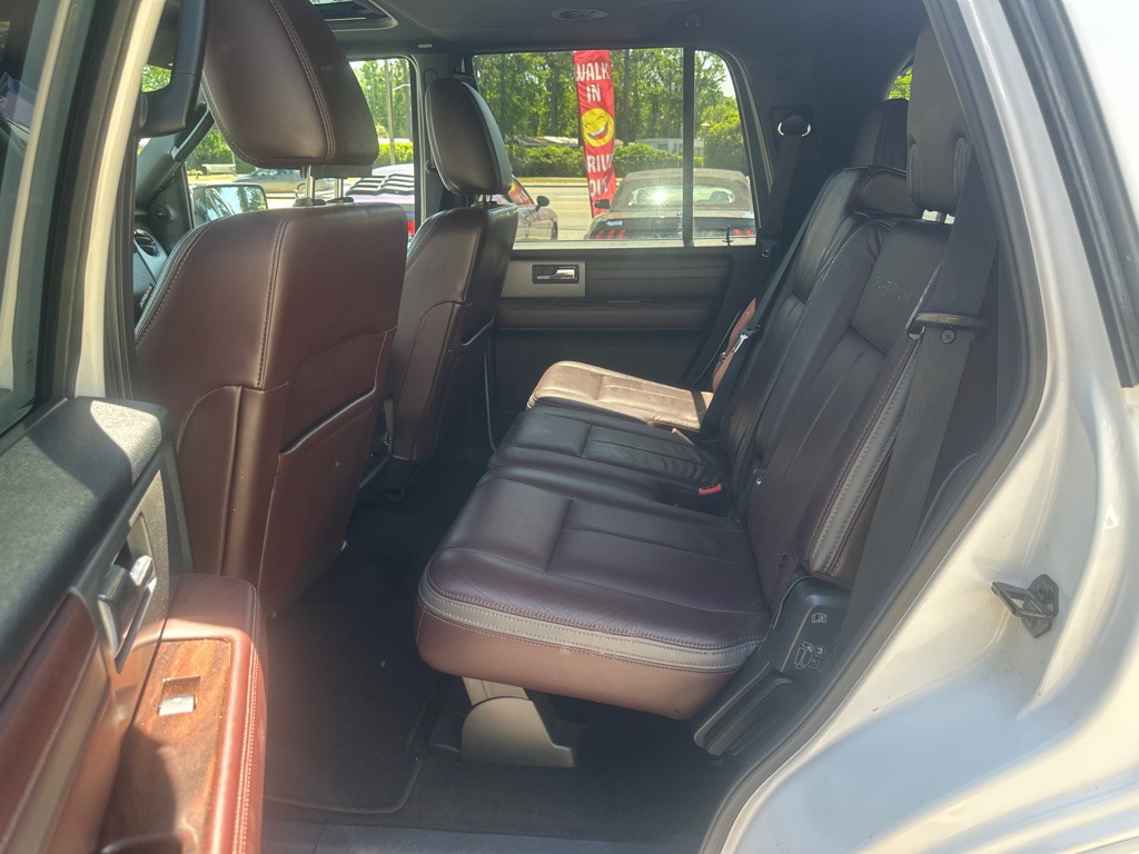 2015 Ford Expedition Image 12