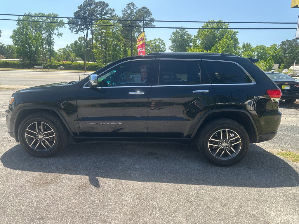 2018 Jeep Grand Cherokee Image 2