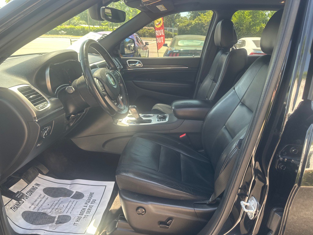 2018 Jeep Grand Cherokee Image 11