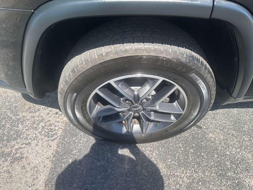 2018 Jeep Grand Cherokee Image 19
