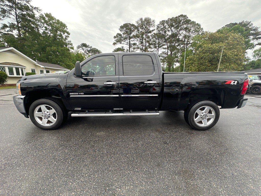 2014 Chevrolet Silverado 1500 Image 2