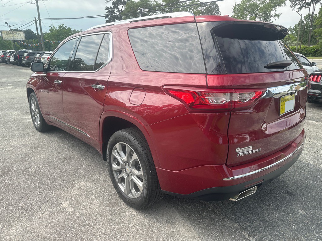 2019 Chevrolet Traverse Image 3