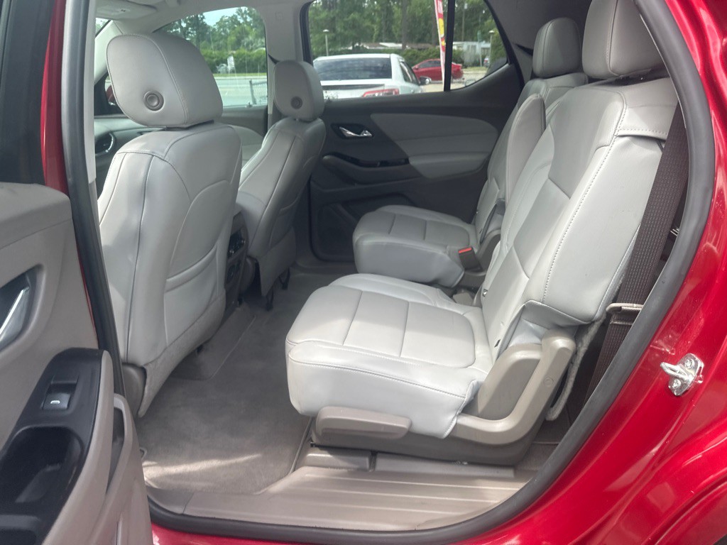 2019 Chevrolet Traverse Image 12