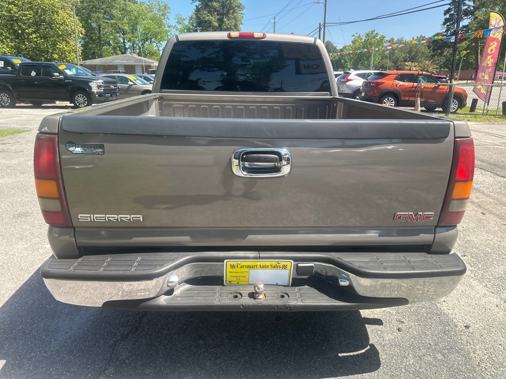 2001 GMC Sierra Image 4