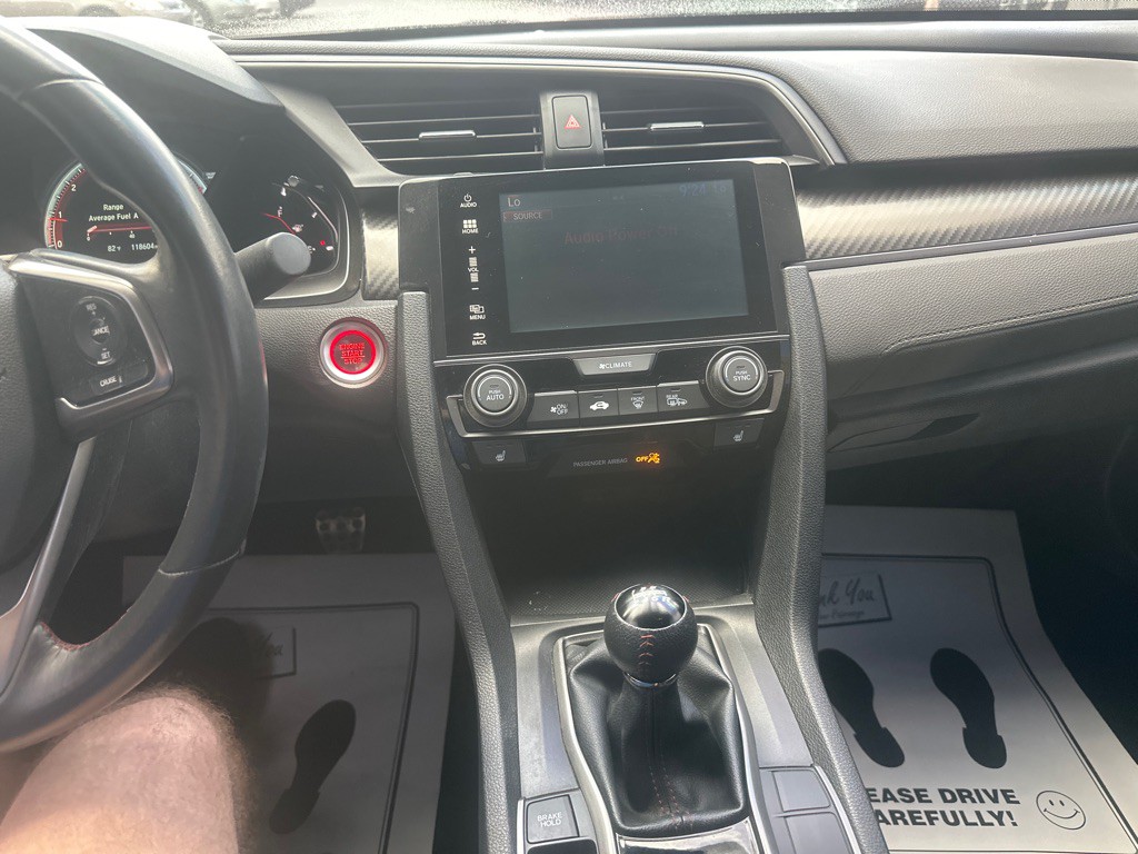 2017 Honda Civic Image 10