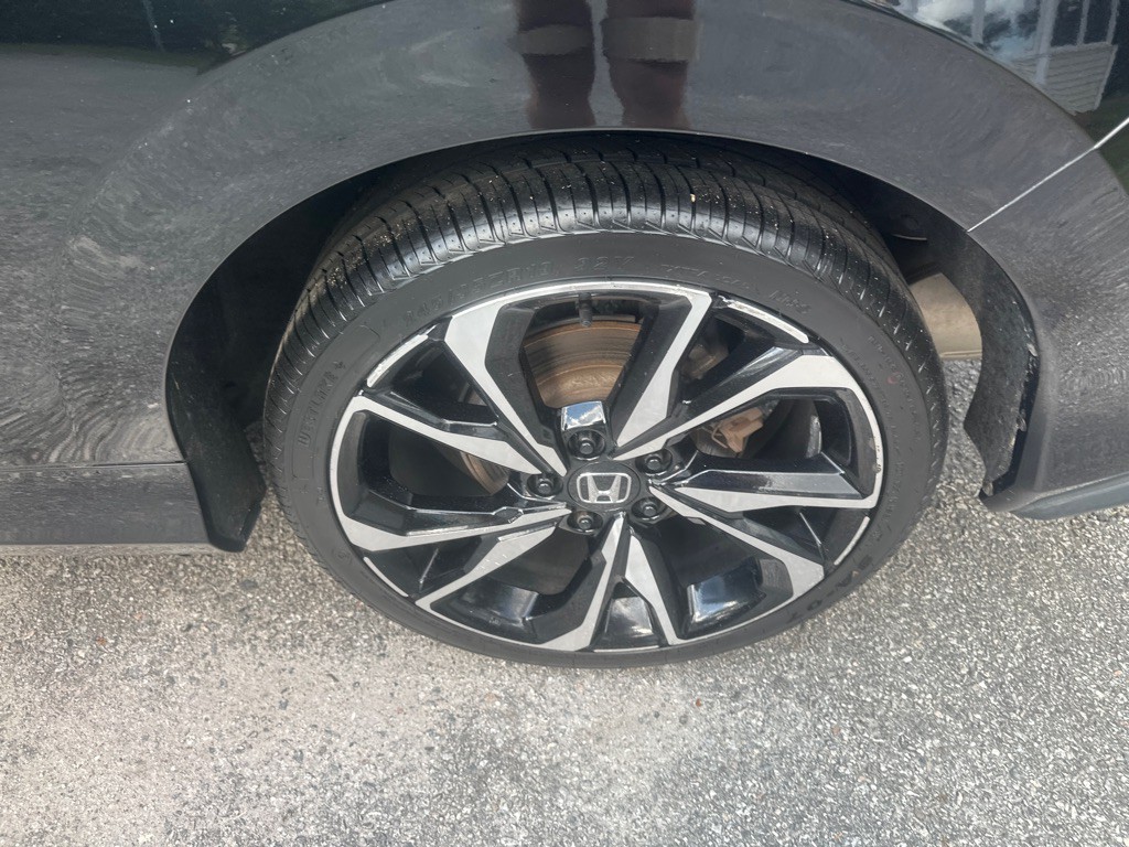 2017 Honda Civic Image 18
