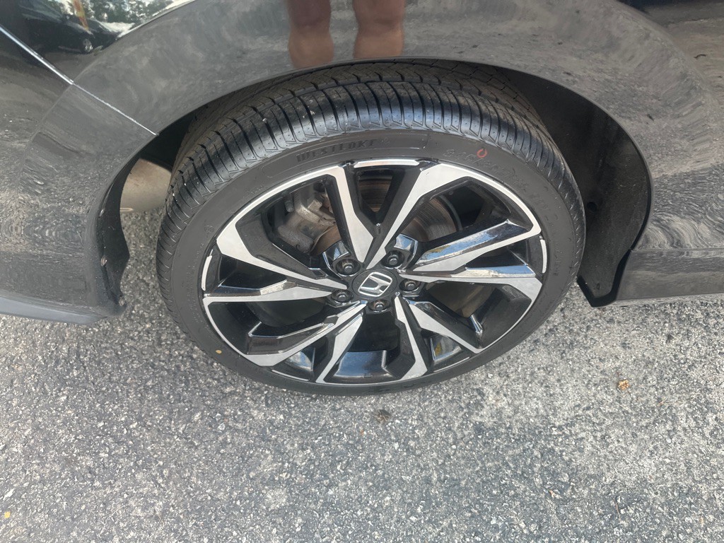 2017 Honda Civic Image 19