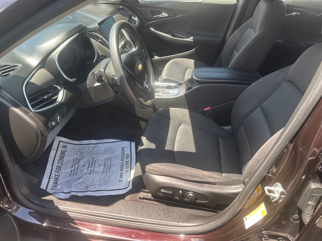 2020 Chevrolet Malibu Image 11