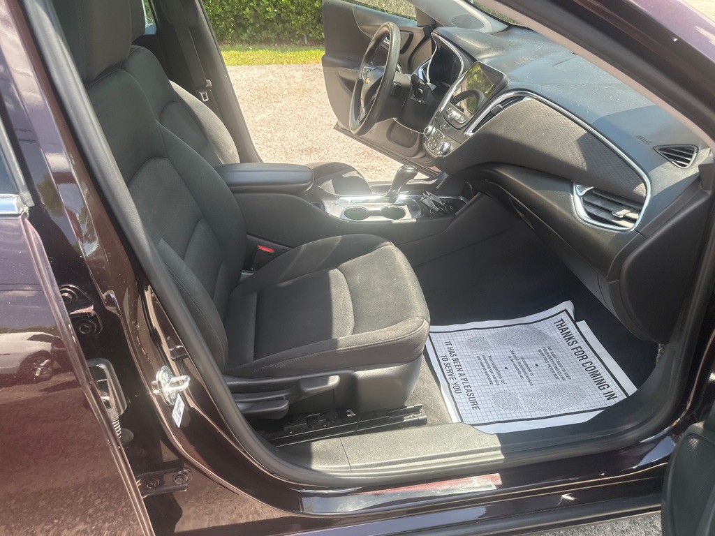 2020 Chevrolet Malibu Image 15