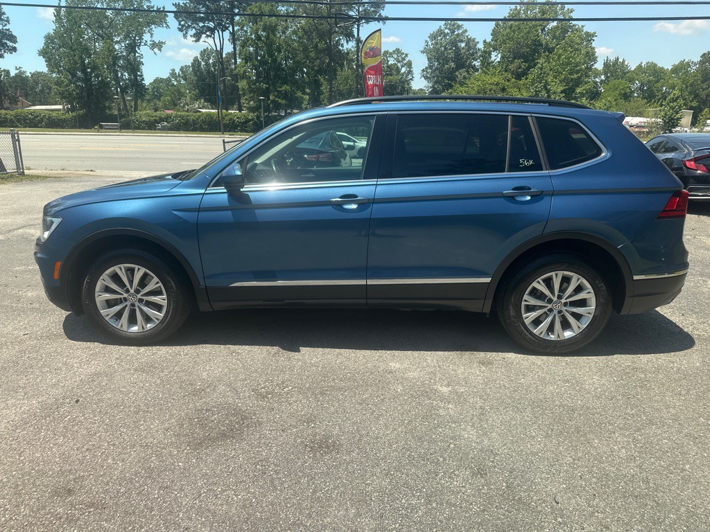 2018 Volkswagen Tiguan Image 2