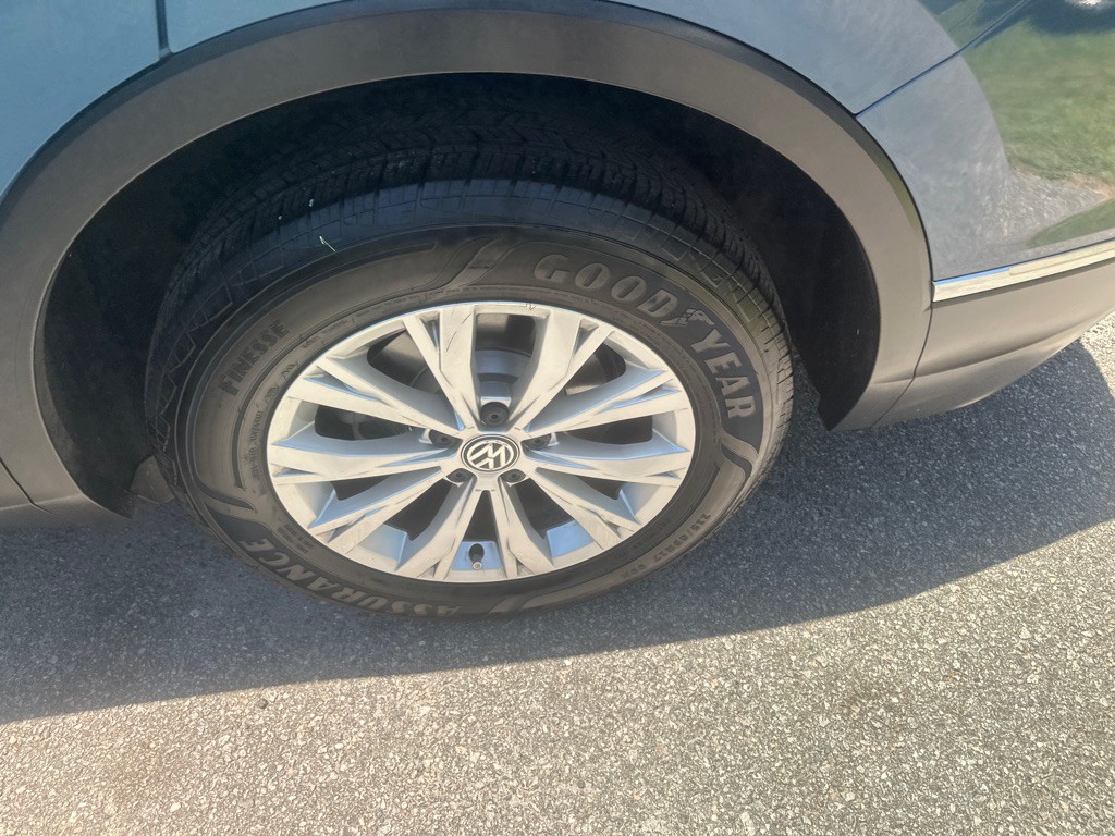 2018 Volkswagen Tiguan Image 20