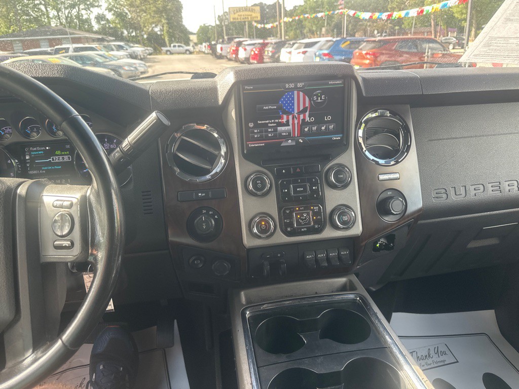 2015 Ford F-250 Image 10