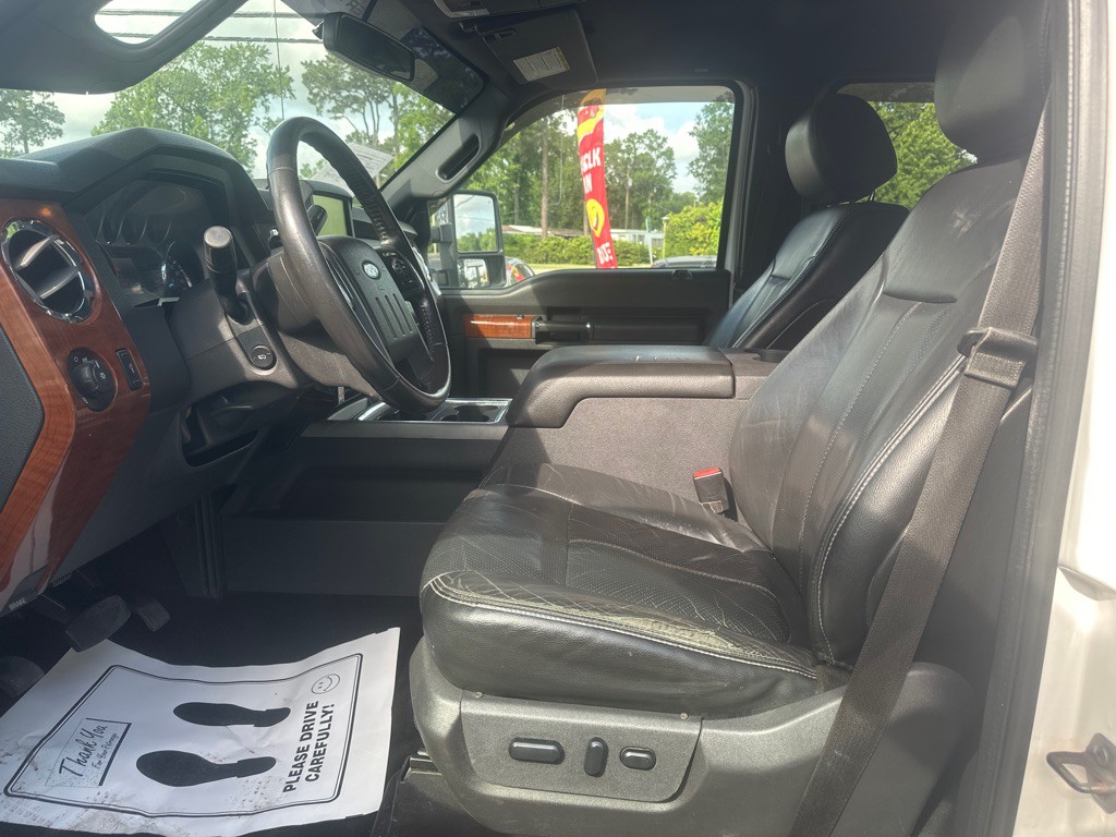 2015 Ford F-250 Image 11