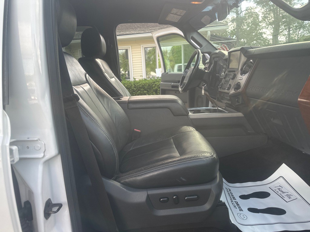 2015 Ford F-250 Image 15