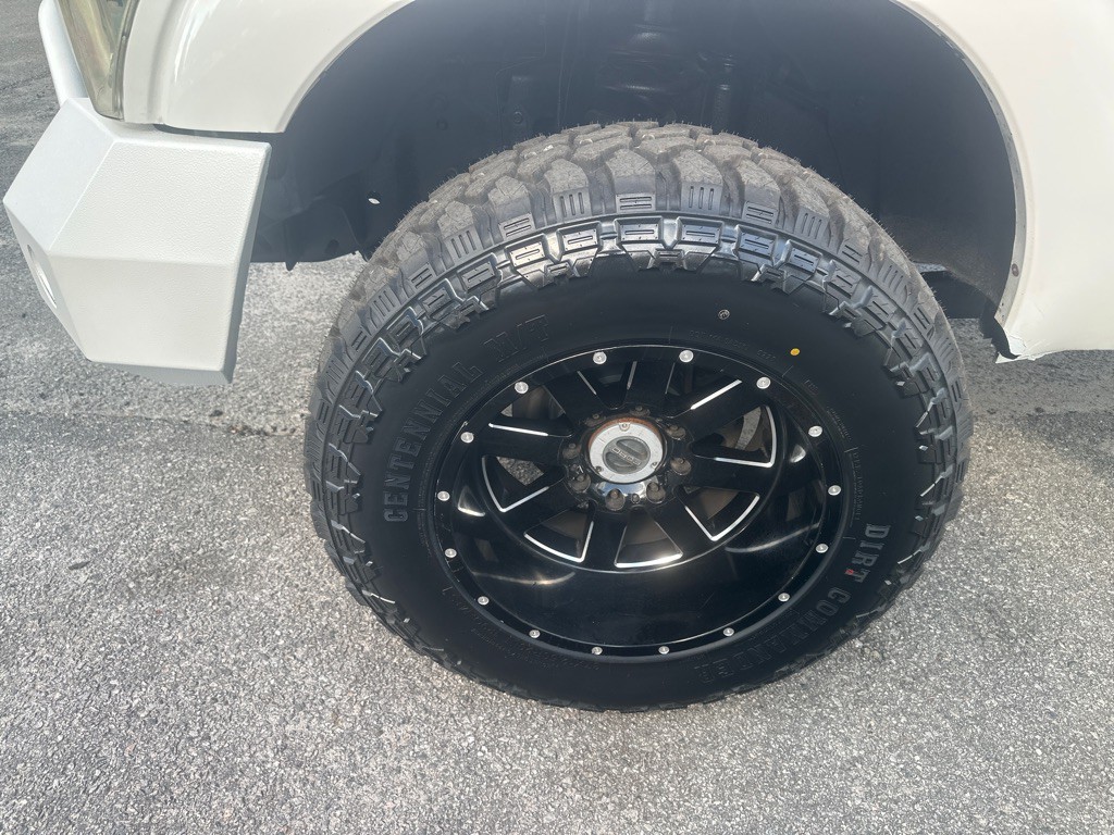 2015 Ford F-250 Image 17