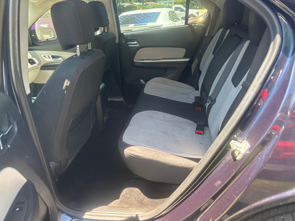 2017 Chevrolet Equinox Image 12