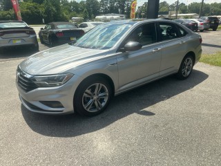 Image for 2019 Volkswagen Jetta R-line ID: 7470027