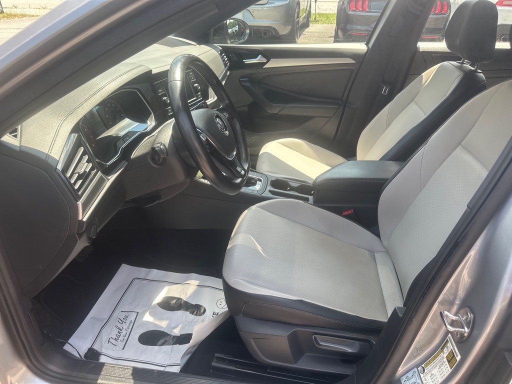 2019 Volkswagen Jetta Image 11