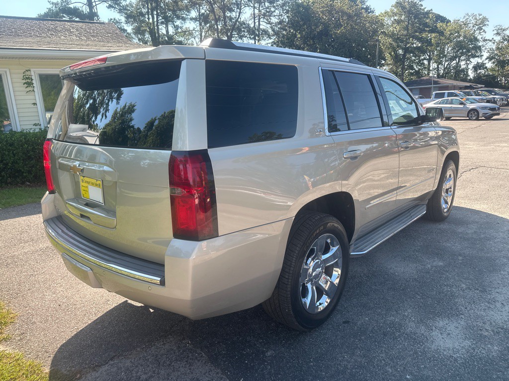 2015 Chevrolet Tahoe Image 5