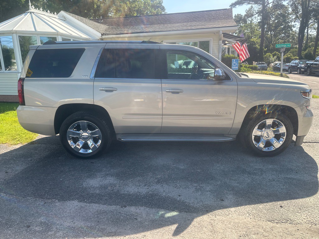 2015 Chevrolet Tahoe Image 6