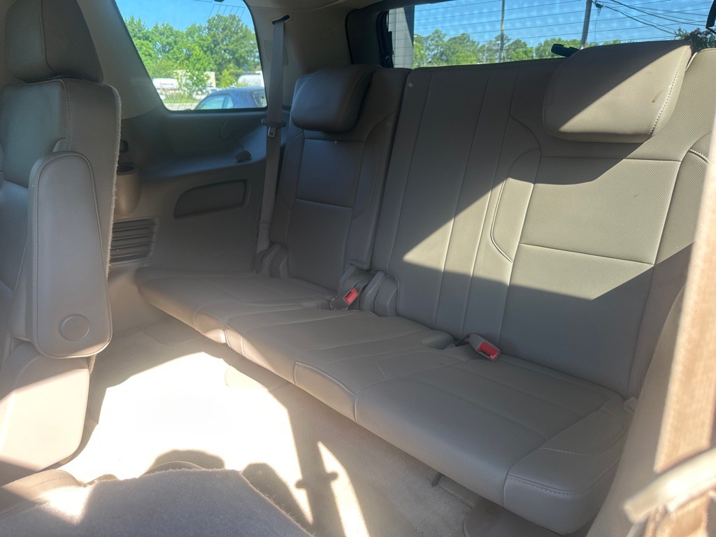 2015 Chevrolet Tahoe Image 13