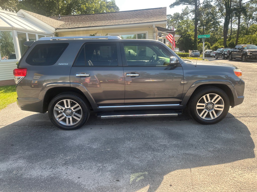 2013 Toyota 4Runner Image 6