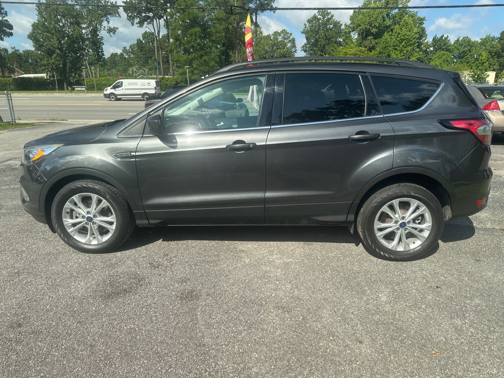 2018 Ford Escape Image 2