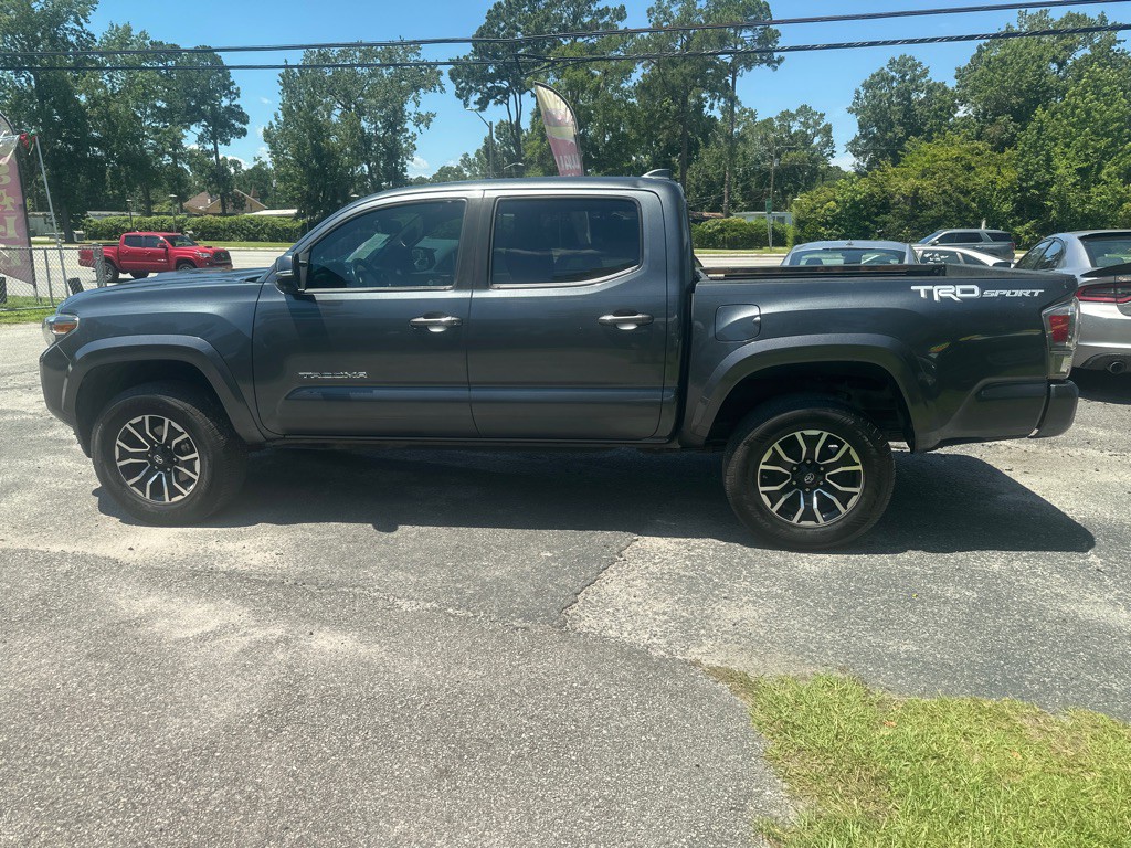 2020 Toyota Tacoma Image 6