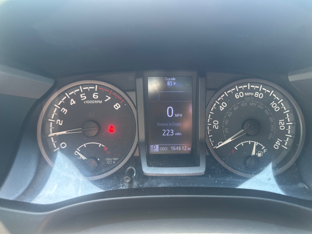 2020 Toyota Tacoma Image 9