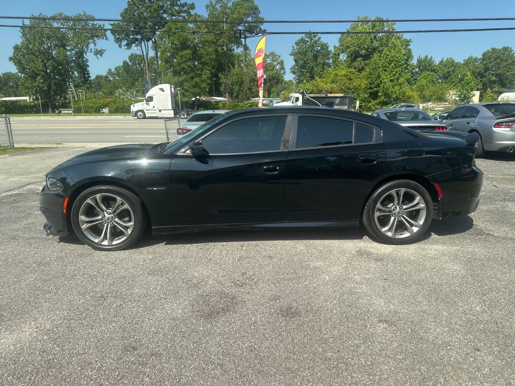 2020 Dodge Charger Image 2