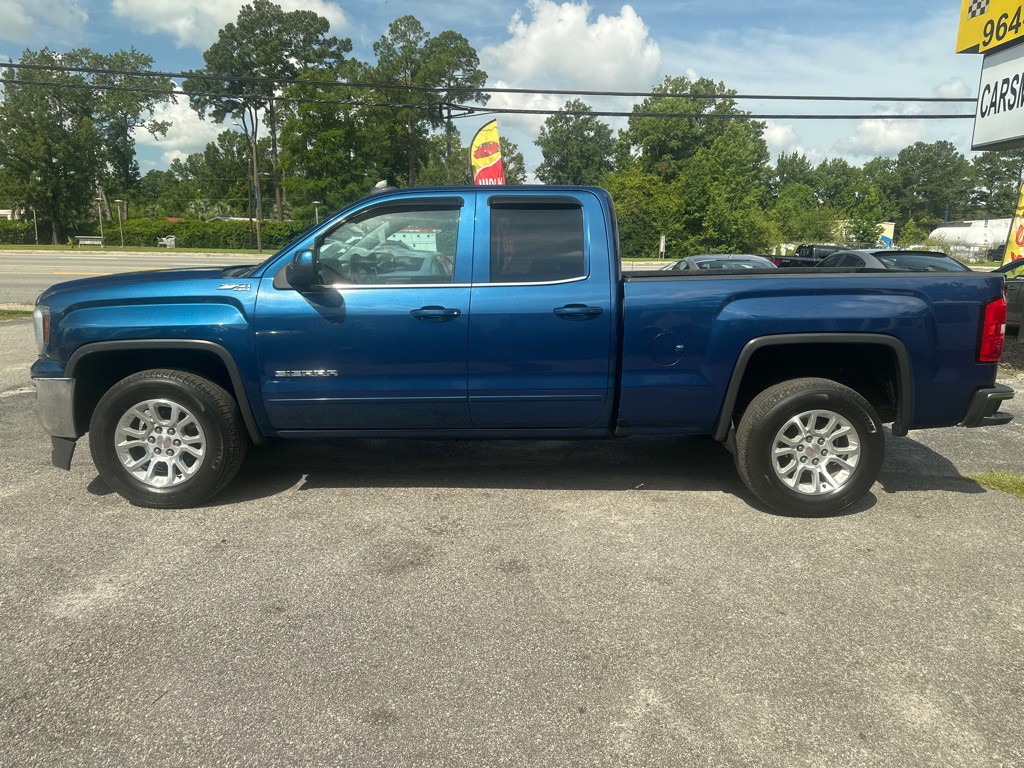 2016 GMC Sierra Image 2