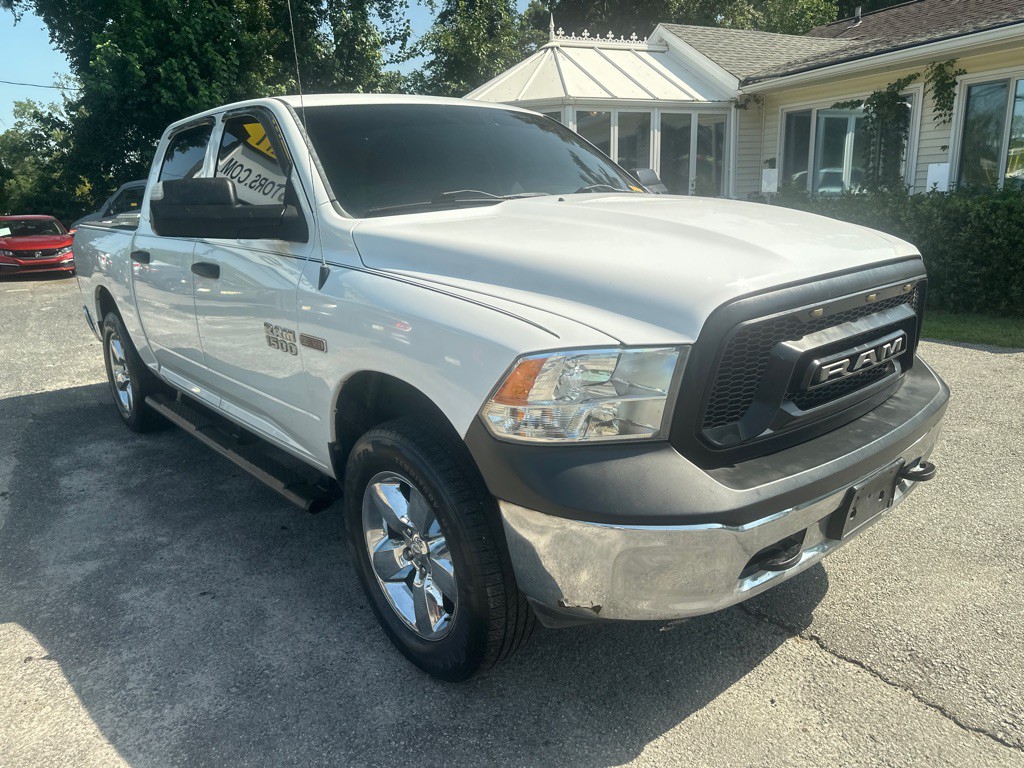 2015 RAM 1500 Image 7