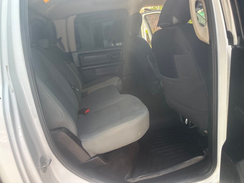 2015 RAM 1500 Image 14