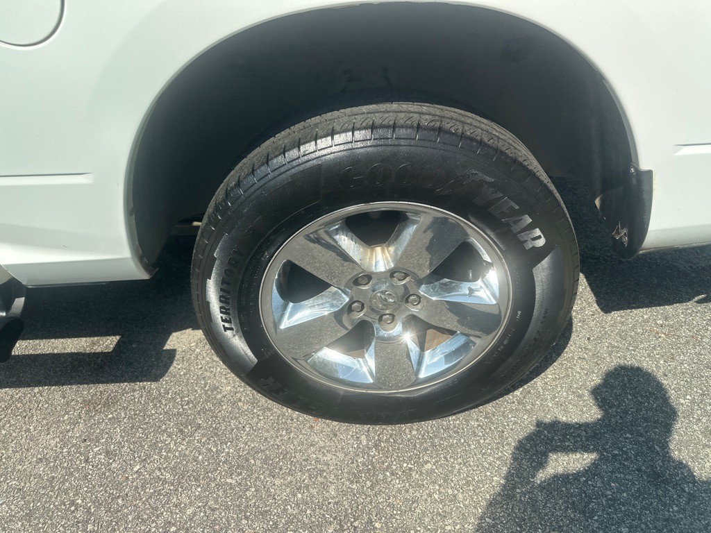 2015 RAM 1500 Image 18
