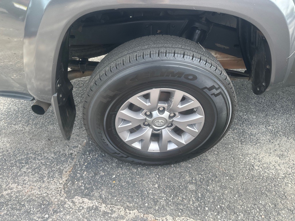 2019 Toyota Tacoma Image 19