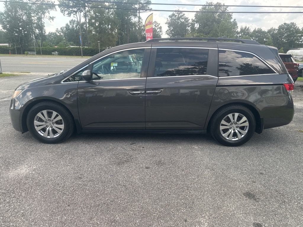 2015 Honda Odyssey Image 2