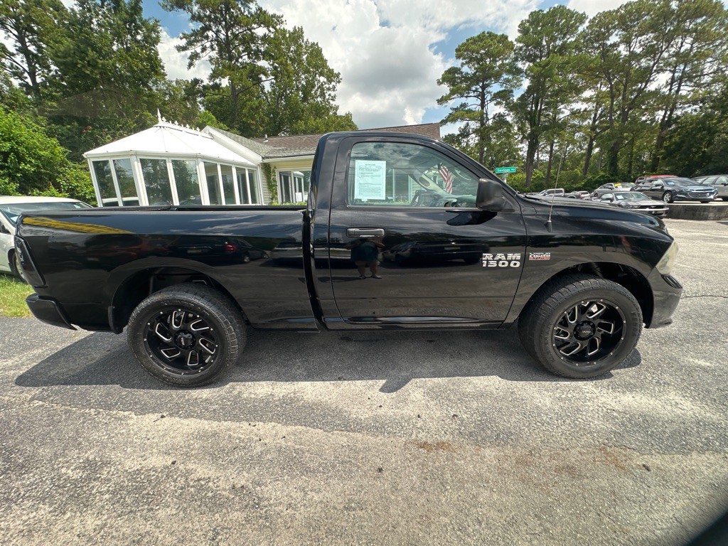 2015 RAM 1500 Image 6