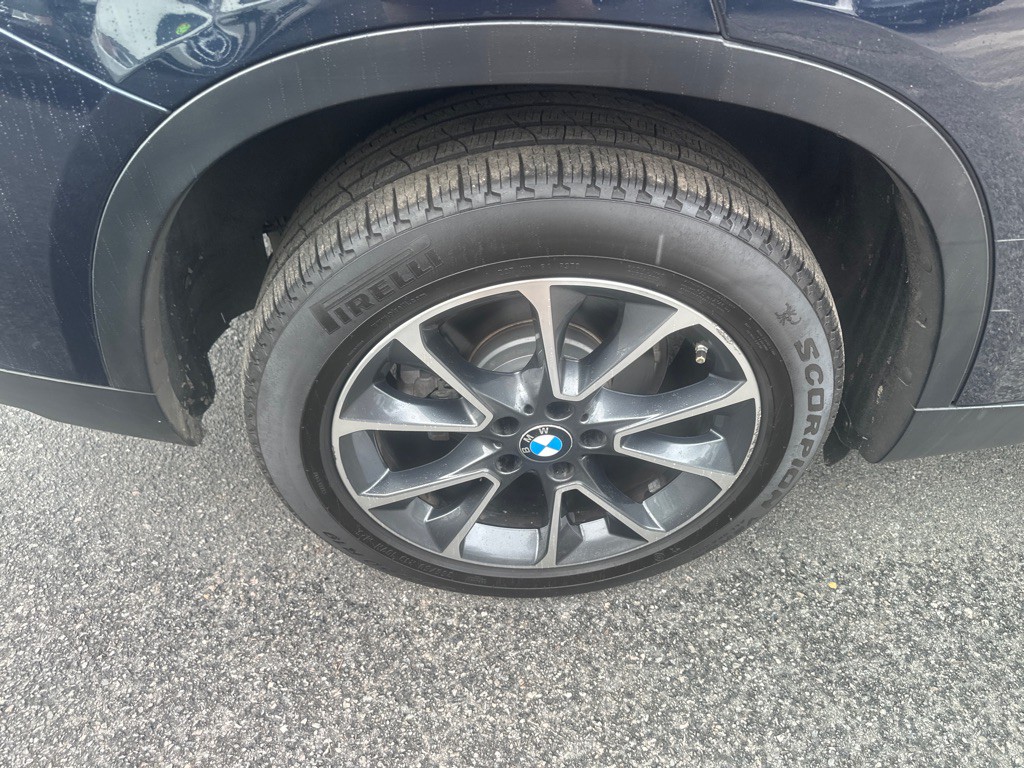 2018 BMW X5 Image 19