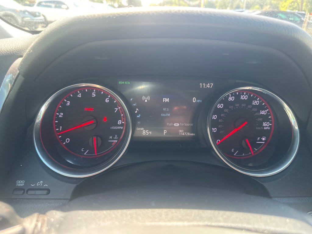 2019 Toyota Camry Image 9