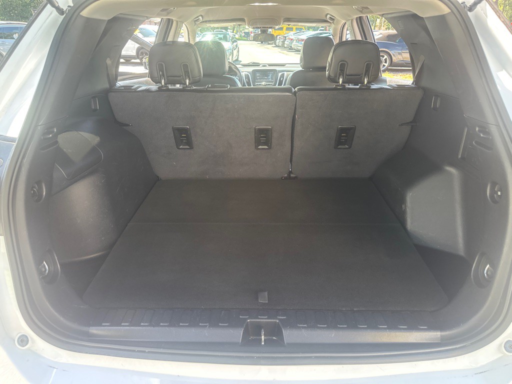 2018 Chevrolet Equinox Image 13