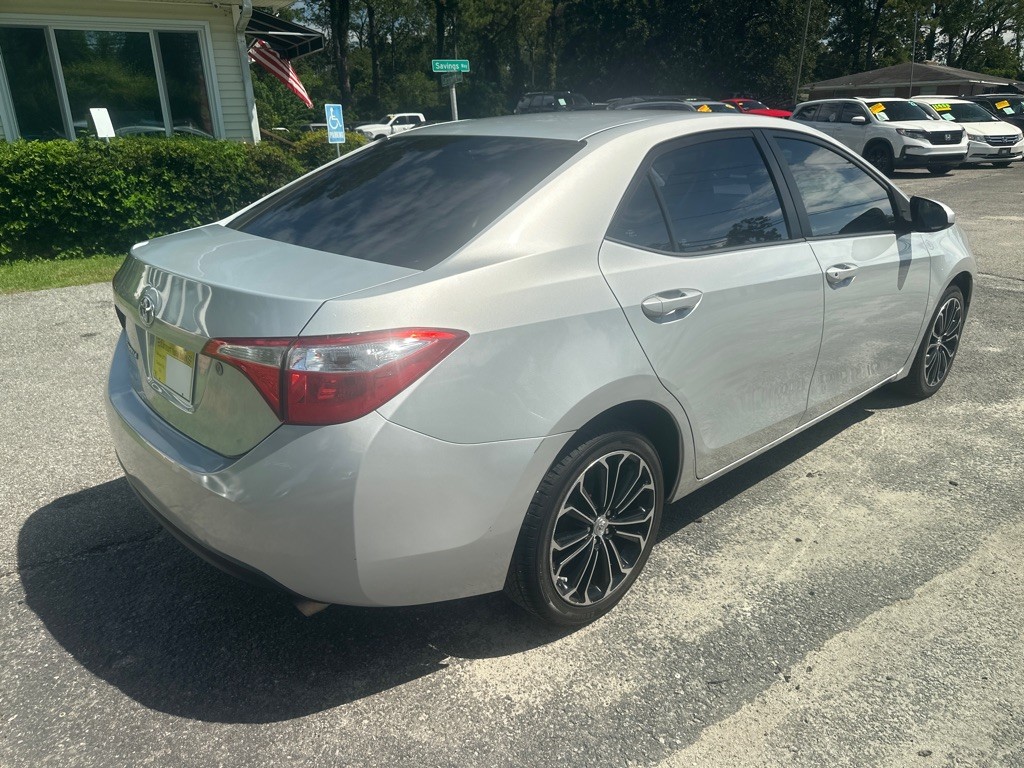 2016 Toyota Corolla Image 5