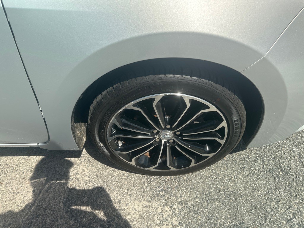2016 Toyota Corolla Image 20