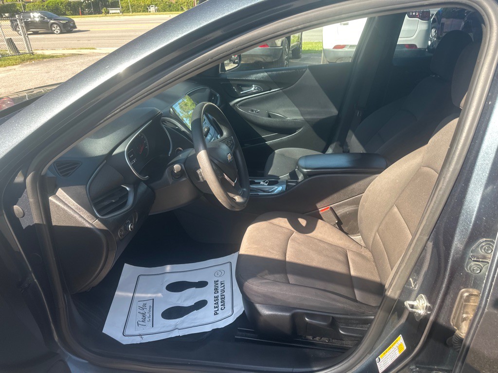 2020 Chevrolet Malibu Image 11