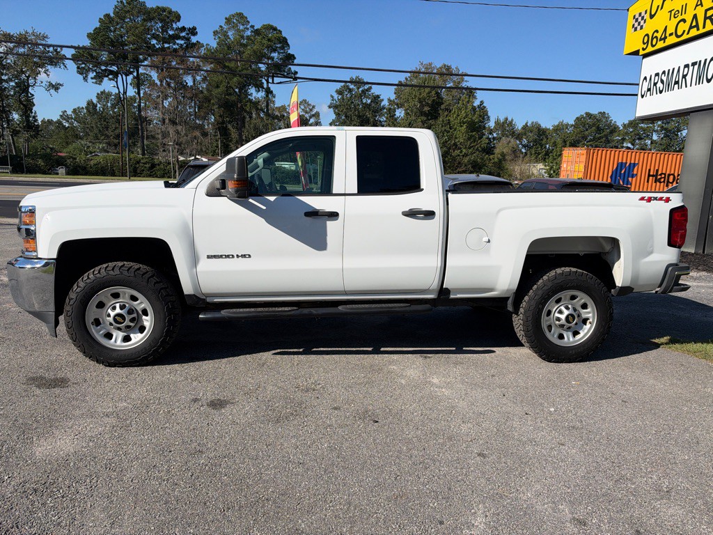 2019 Chevrolet Silverado 1500 Image 2