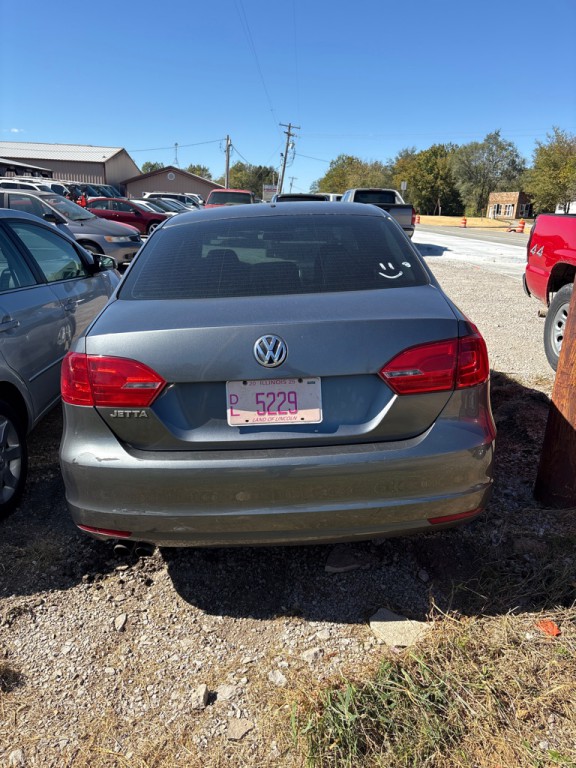 2012 Volkswagen Jetta Image 3