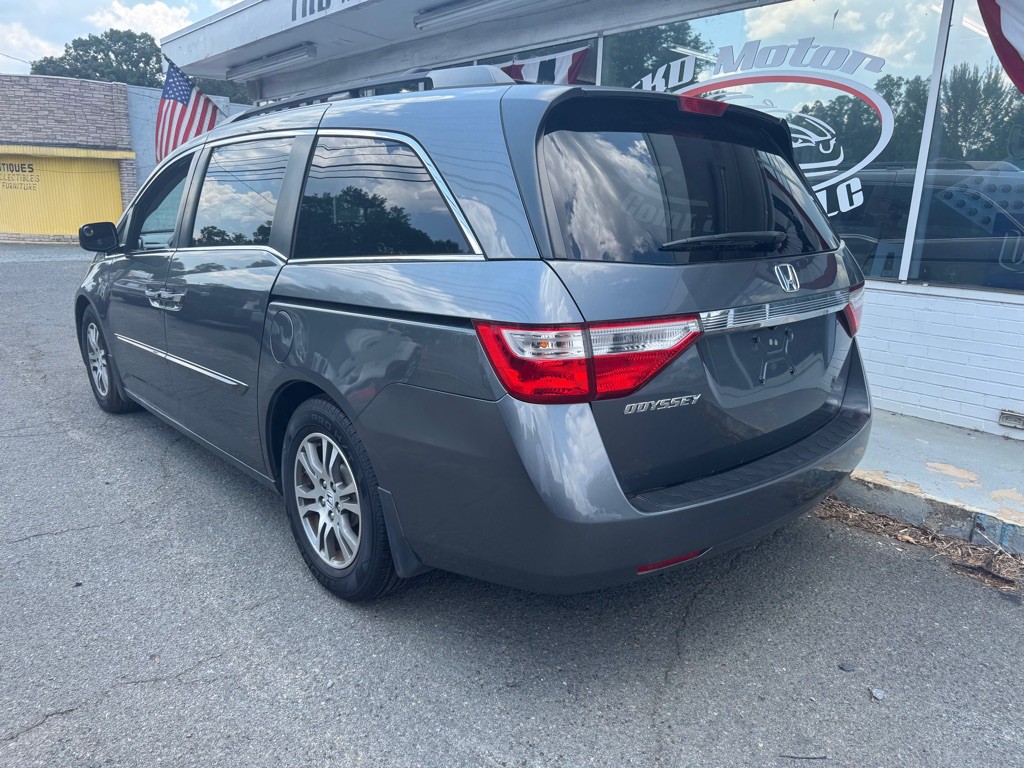 2013 Honda Odyssey Image 3