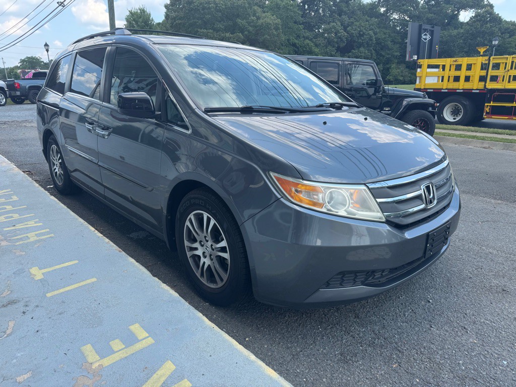 2013 Honda Odyssey Image 4